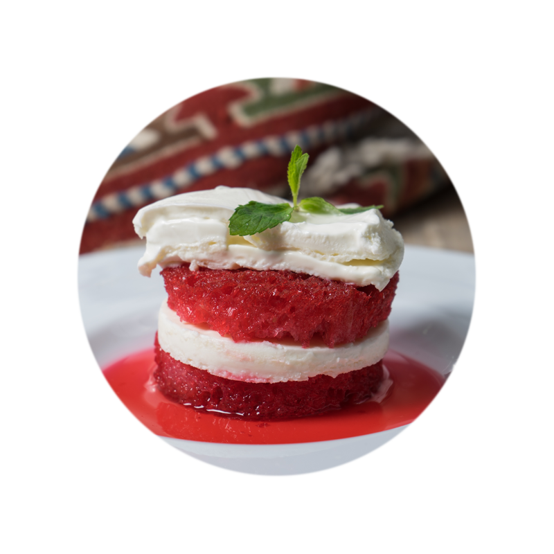 Kaymaklı Vişneli Ekmek Kadayıfı
